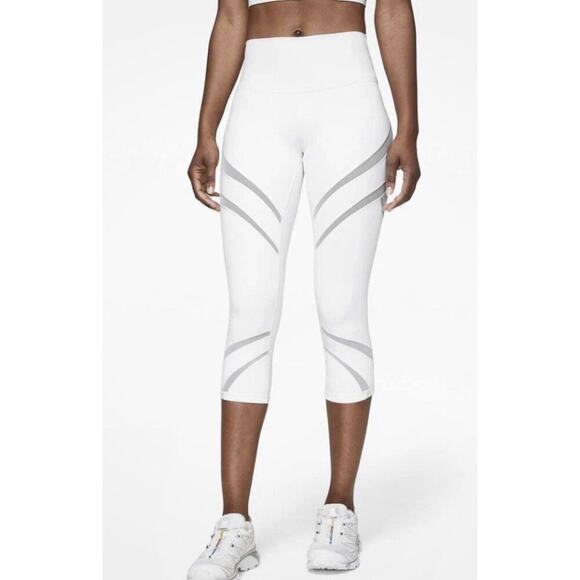 Lululemon Wunder Under High-Rise Crop Mesh White Beachy Coastal Soft NEW - Picture 1 of 11